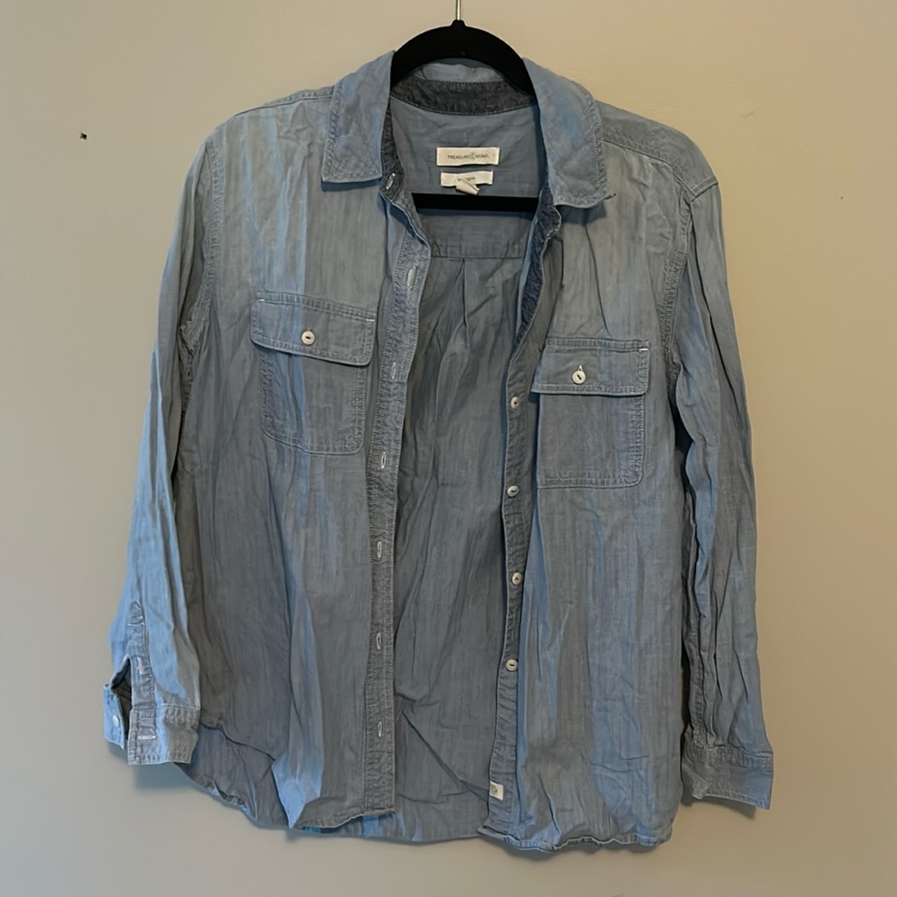 Treasure & Bond Nordstrom chambray/linen feel button down, size M